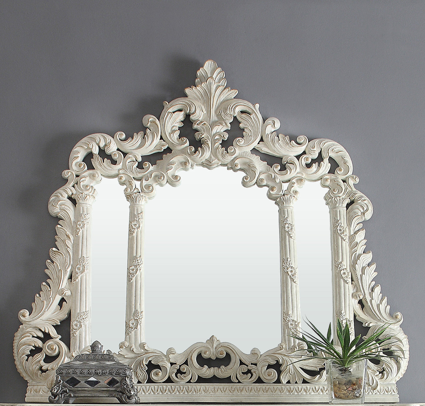 Homey Design – M8030 – Mirror